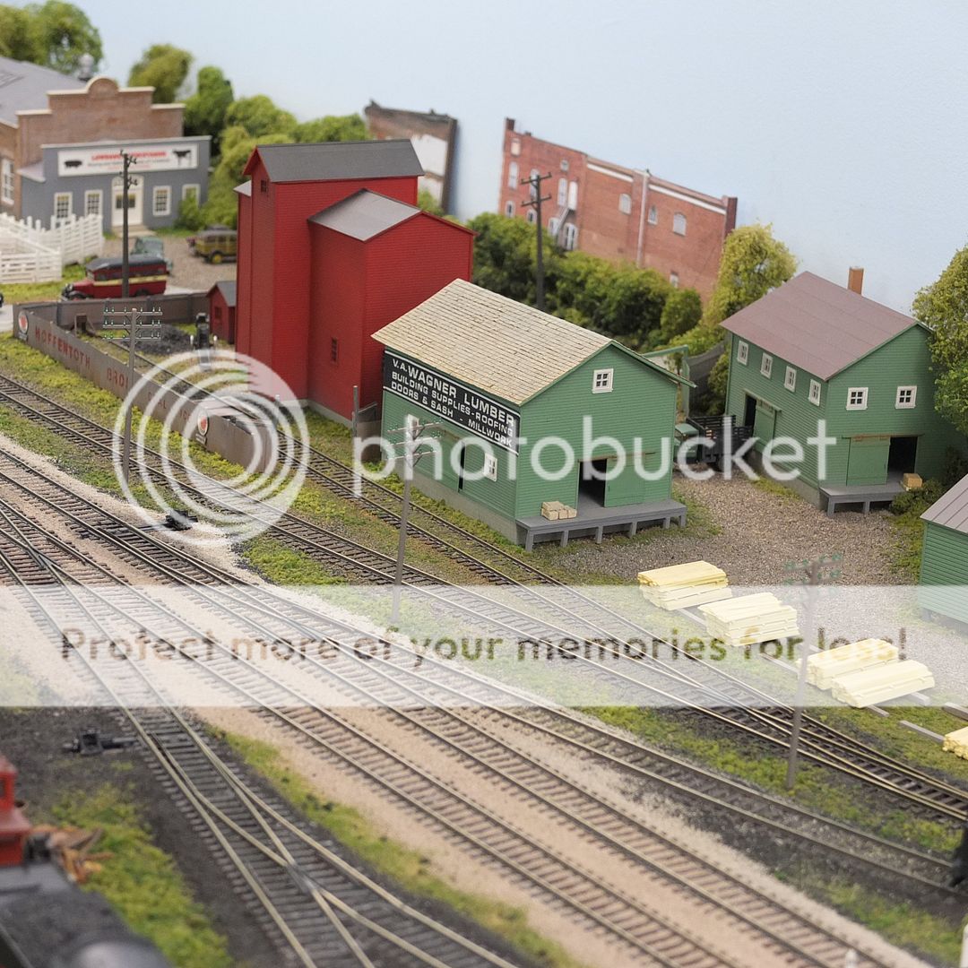 Where Does Mainline Ballast End and Yard Ballast Begin? Model